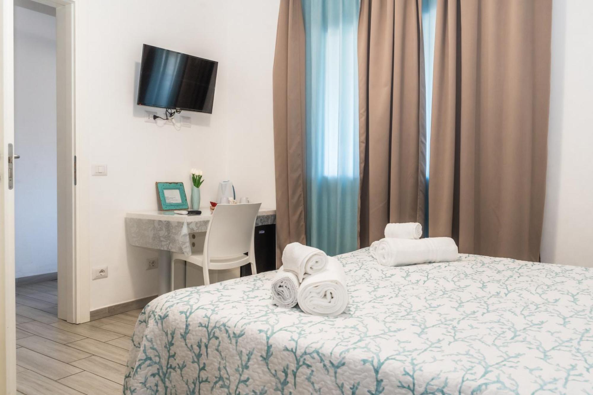 Caletta Sul Mare Hotel La Caletta Eksteriør billede